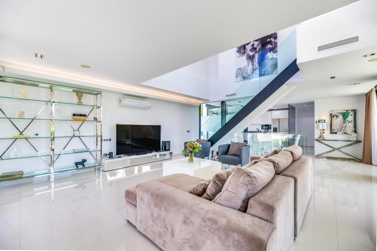 Villa About Azur *
